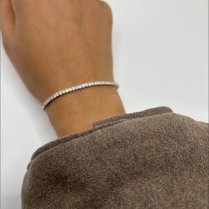 BRAND NEW! Cubic Zirconia CZ Adjustable Slider Clasp Tennis Bracelet